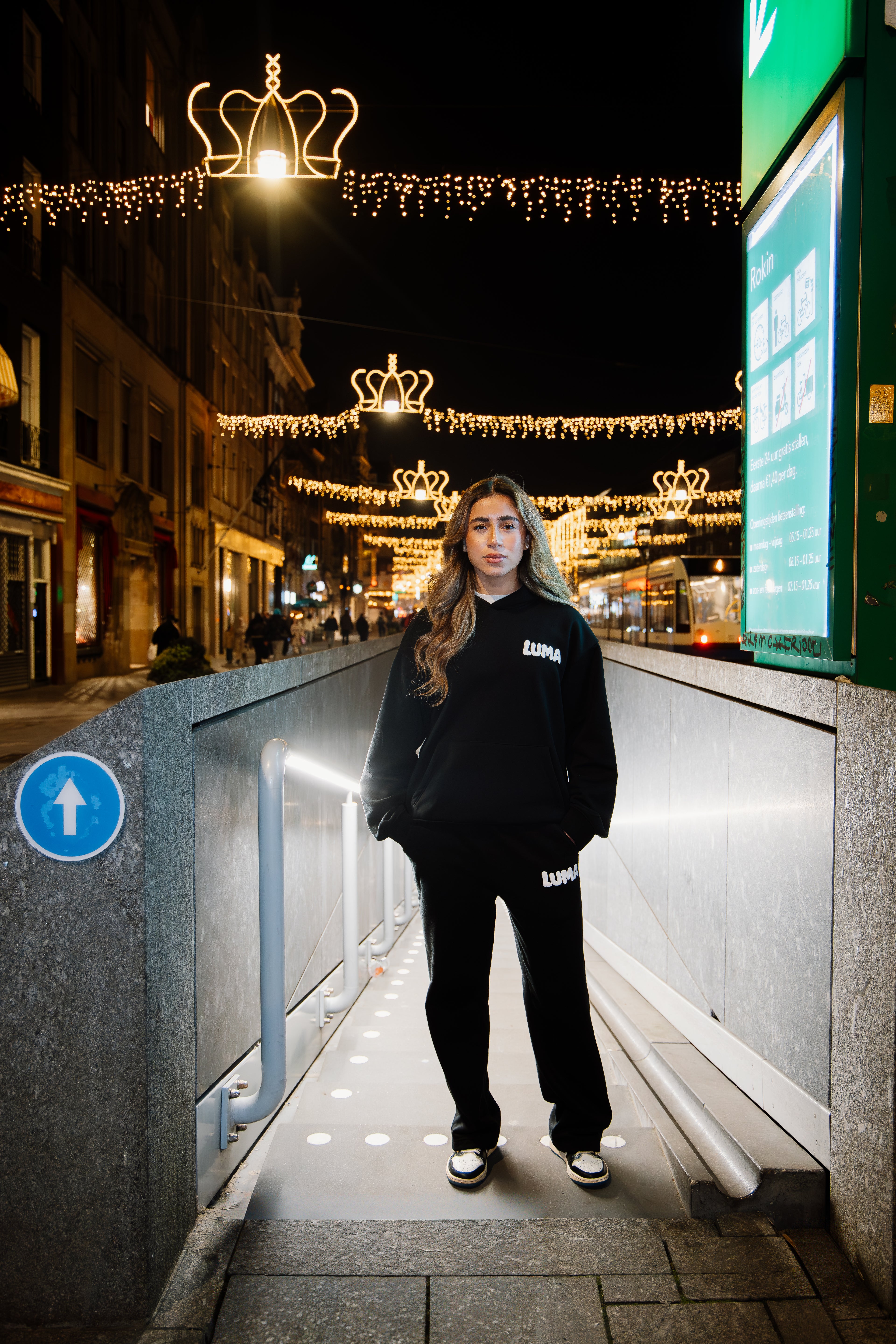 Black LUMA Cropped Full Set